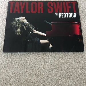Taylor Swift The Red Tour Book